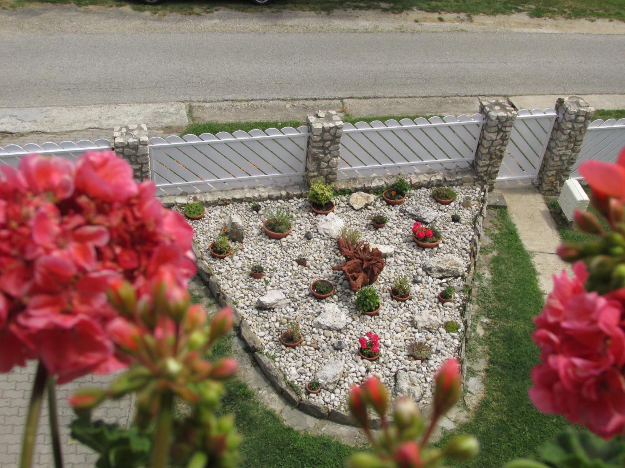 Betti Vendeghaz Apartment Alsópáhok Bagian luar foto